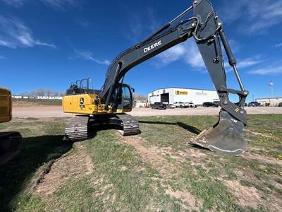 John Deere 210 P-TIER Excavator