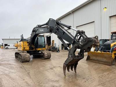 John Deere 210G LC Excavator