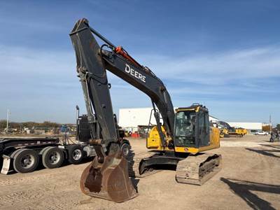 John Deere 210G LC Excavator