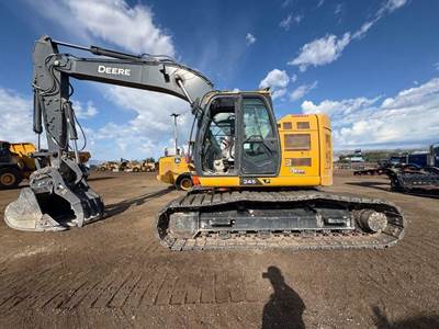 John Deere 245G LC Excavator