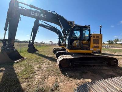 John Deere 245G LC Excavator
