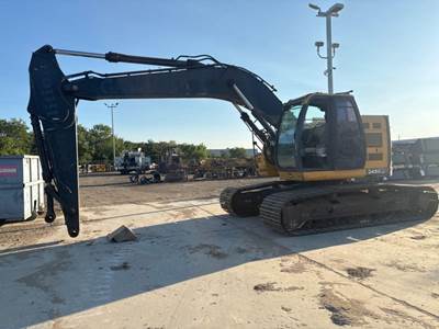 John Deere 245G LC Excavator