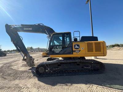 John Deere 250 P-TIER Excavator