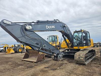 John Deere 300 P-TIER Excavator