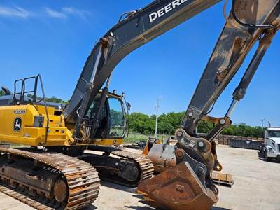 John Deere 300G LC Excavator