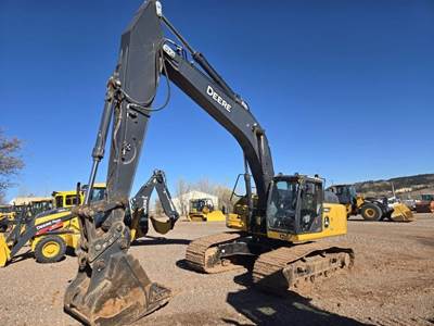 John Deere 300G LC Excavator