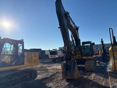 John Deere 345G LC Excavator