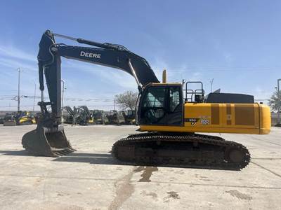 John Deere 350 P-TIER Excavator