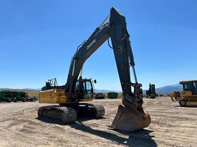 John Deere 350 P-TIER Excavator