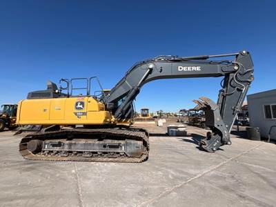 John Deere 350 P-TIER Excavator