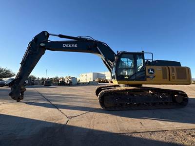 John Deere 350 P-TIER Excavator