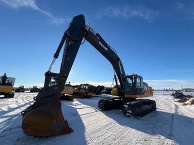John Deere 350 P-TIER Excavator