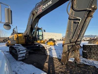 John Deere 350 P-TIER Excavator