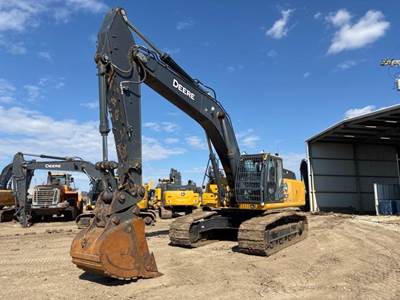 John Deere 350 P-TIER Excavator