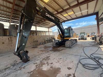 John Deere 350G LC Excavator
