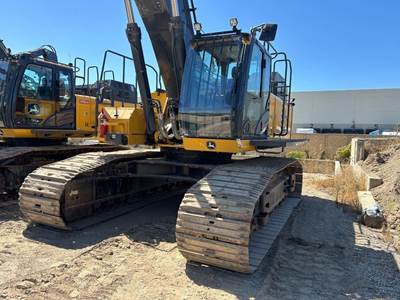 John Deere 470 P-TIER Excavator
