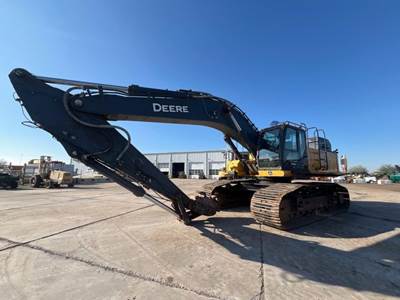 John Deere 470 P-TIER Excavator