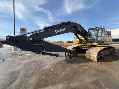John Deere 470G LC Excavator