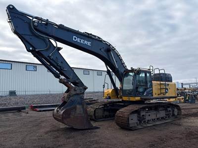 John Deere 470G LC Excavator