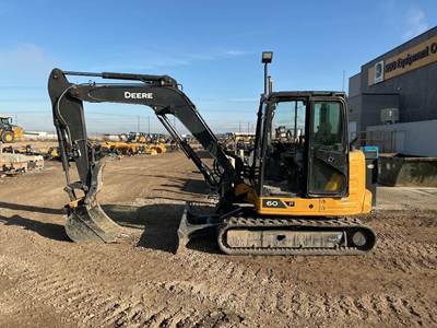 John Deere 60 P-TIER Excavator