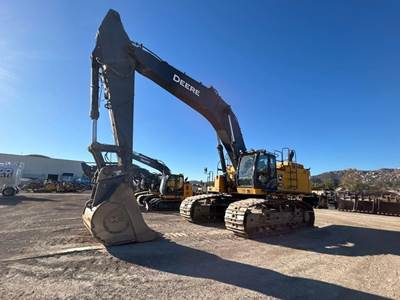 John Deere 670 P-TIER Excavator