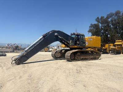 John Deere 850D LC Excavator