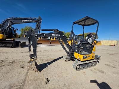 John Deere 17P Trailer