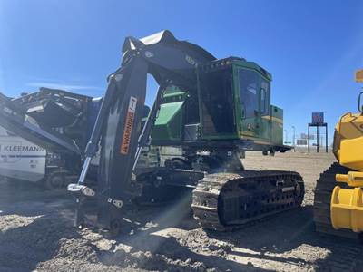 John Deere 859M Feller Buncher