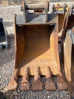 B&D Fabricators 350GHD42 Bucket