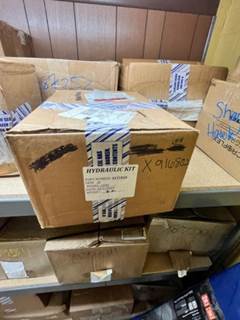 JRB 135CPLRKIT Bucket