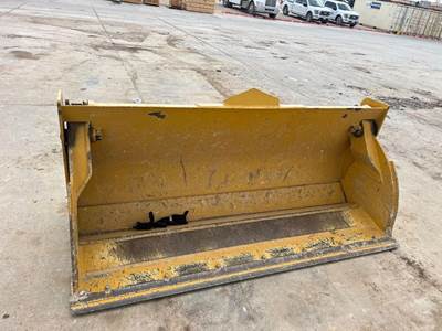 John Deere 1.25 CY BKT Bucket