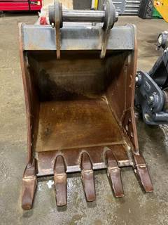 John Deere 210HD42 Bucket