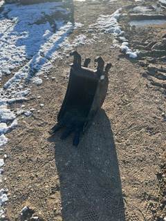 John Deere 35HD12 Bucket