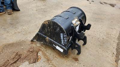 John Deere 35HD24 Bucket