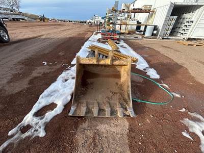 John Deere 410HD36 Bucket