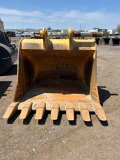 John Deere 470HD72 Bucket