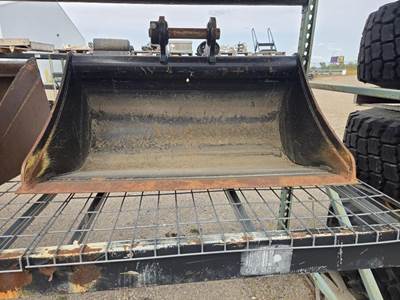 John Deere 60D42 Bucket