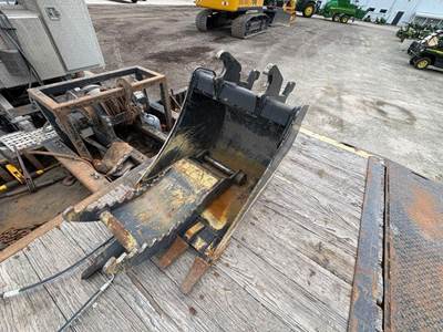 John Deere 60HD24 Bucket