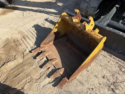 John Deere 60HD30 Bucket