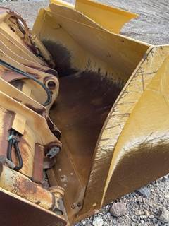 John Deere 624L3.75C Bucket