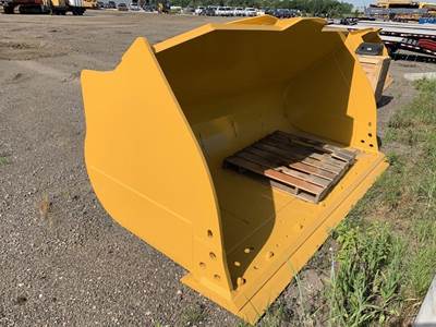 John Deere 824P6.25 Bucket