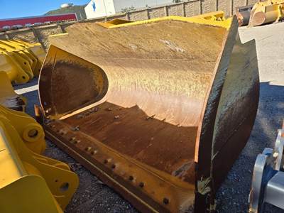 John Deere 844P8.0 Bucket