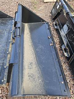 John Deere CE72 Bucket