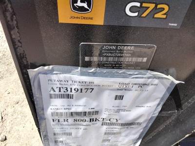 John Deere CE72 Bucket