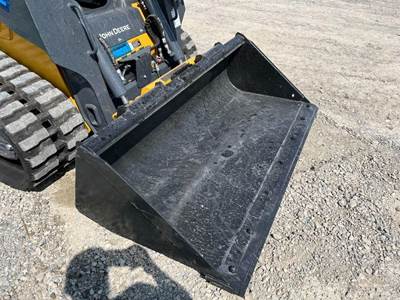 John Deere CE72 Bucket