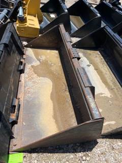 John Deere CE72 Bucket