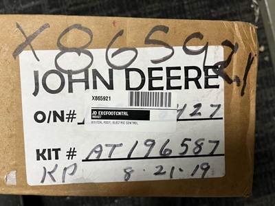 John Deere EXCFOOTCNTRL Bucket
