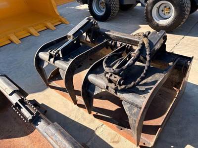 John Deere GS60 Bucket