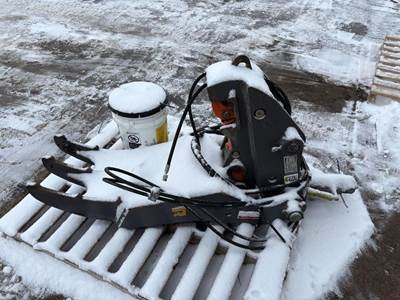 Rockland 85THUMB Bucket