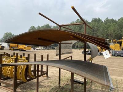 Vermeer TR521SCRN Bucket